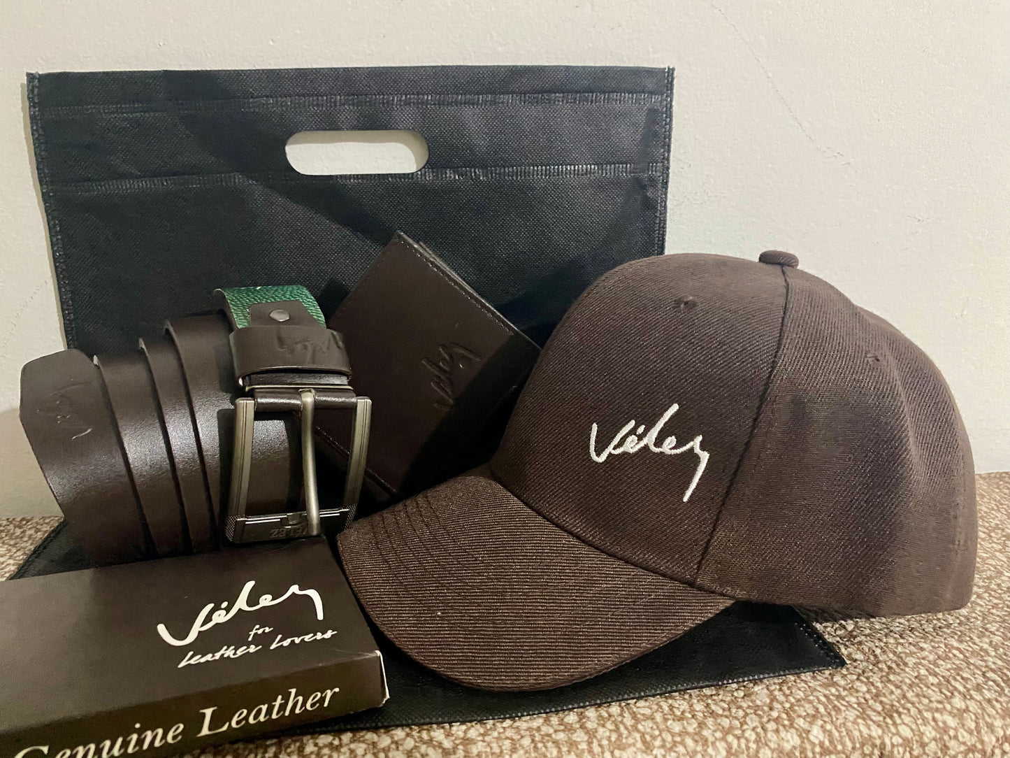 🎁 Combo Estilo Ejecutivo – Correa + Billetera + Gorra + Bolsa Tipo Tula